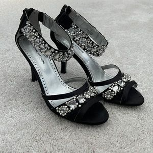 Gorgeous rhinestone 4 inch dress sandals